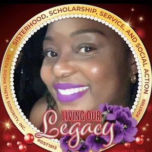 Meet your Posher, Eva rose